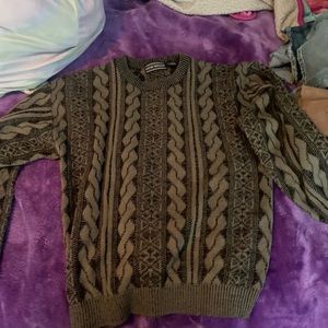 Gender neutral sweater